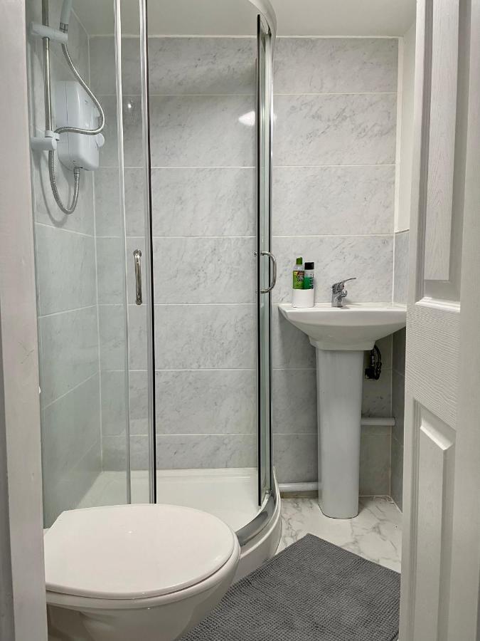 Apartment In Bham City Centre Free Parking Sleeps 3 Birmingham Exterior photo