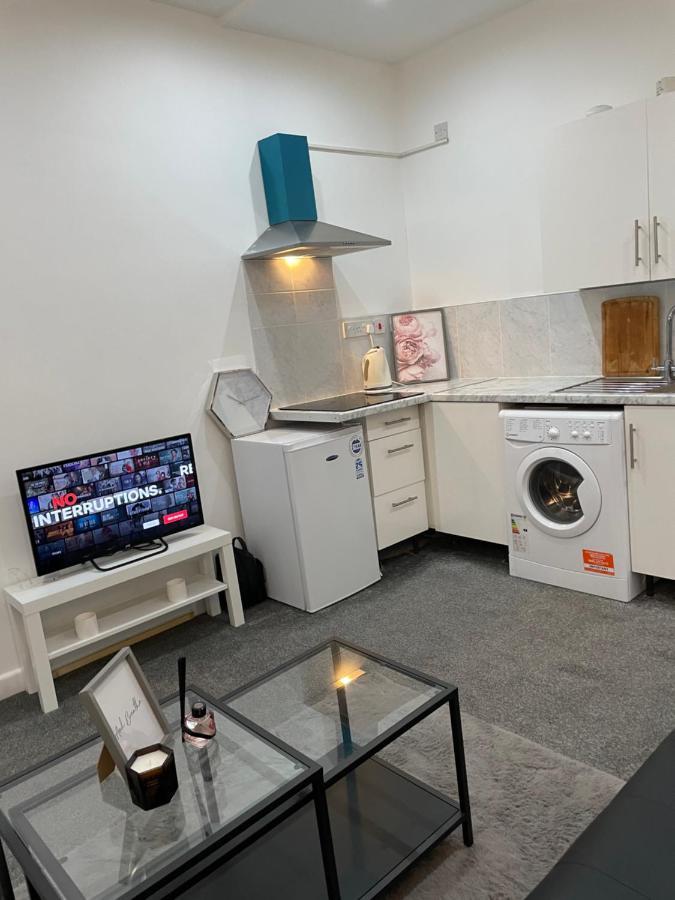 Apartment In Bham City Centre Free Parking Sleeps 3 Birmingham Exterior photo